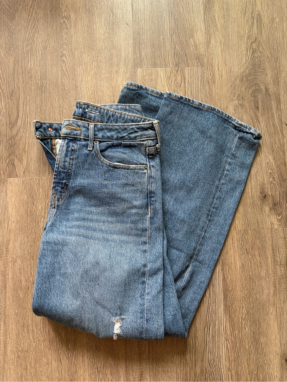 Old Navy Medium Blue Denim Jeans with Contrast Stitching